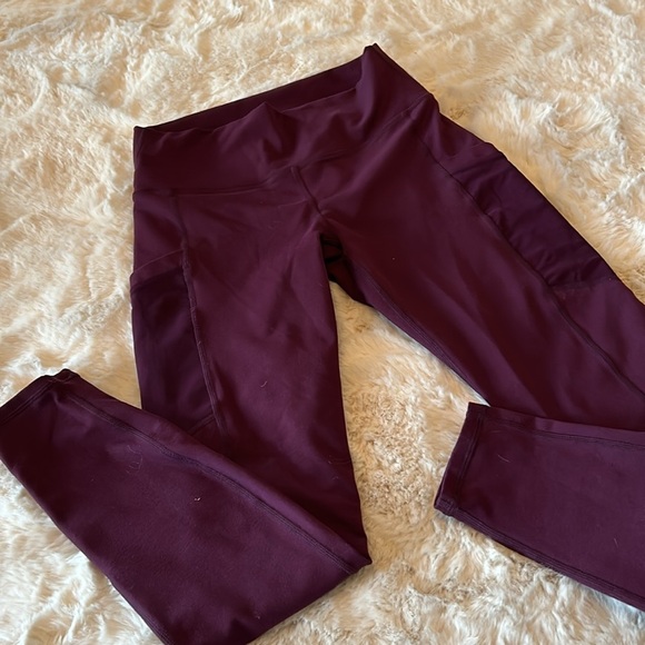 Fabletics PowerHold Leggings - Picture 2 of 8